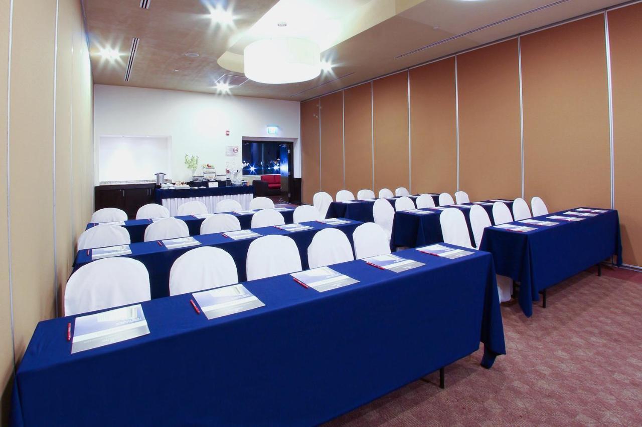 Fiesta Inn Durango Bagian luar foto